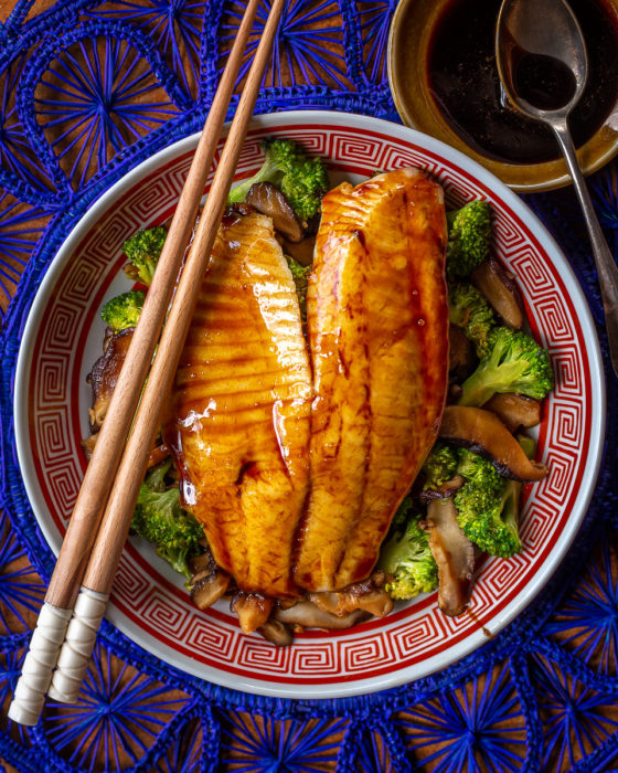 Fish with Unagi Sauce and Sautéed Vegetables – Primal Wellness