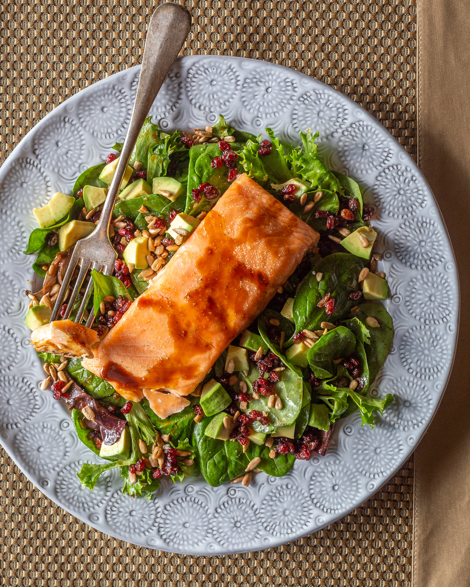 Balsamic Salmon Salad with Avocado, Cranberries, and Sunflower Seeds ...