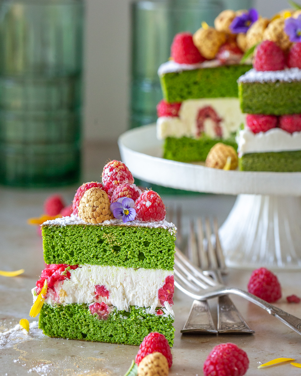Green Cilantro: Strawberry Gâteau de Crêpes